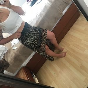 Wet seal Leopard print high low skirt